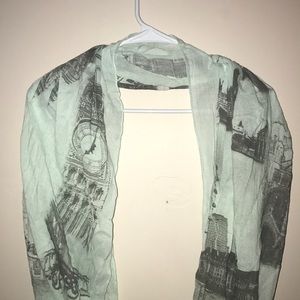 Mint City of London Infinity Scarf